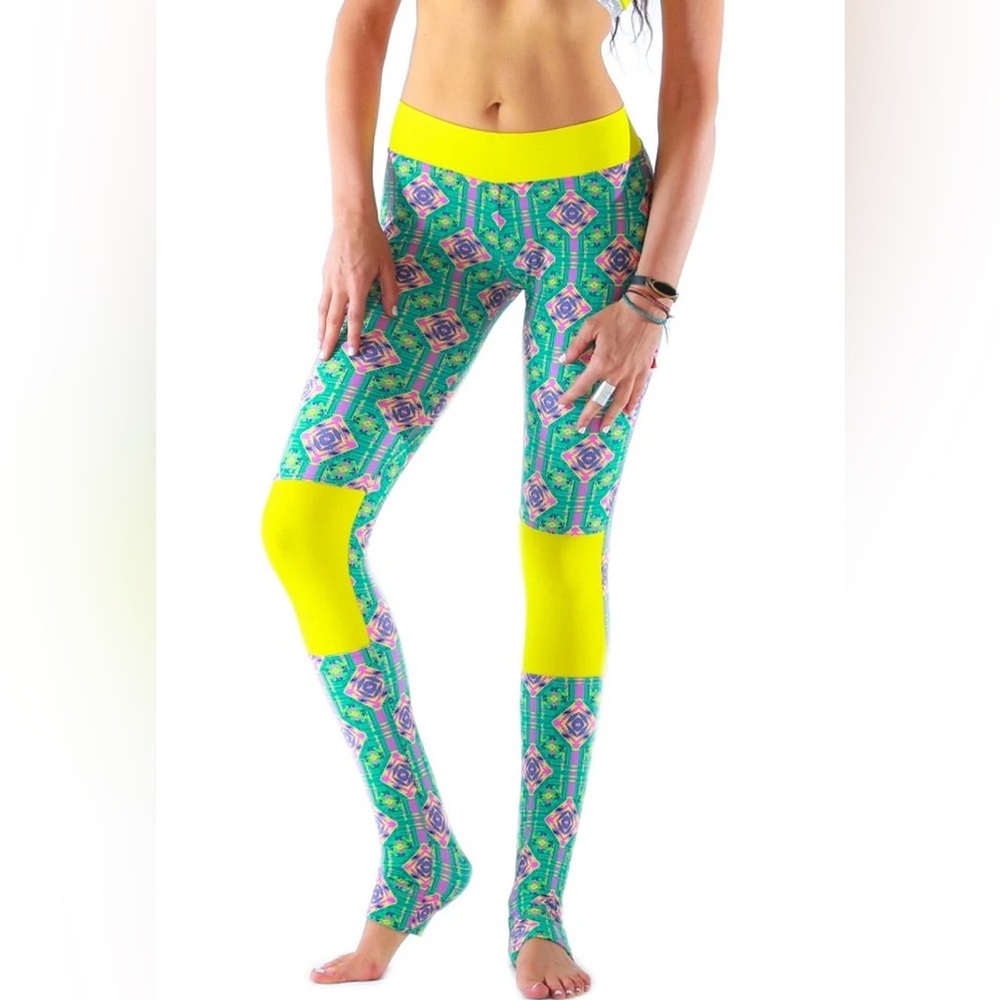 Daughters of Culture Leggings